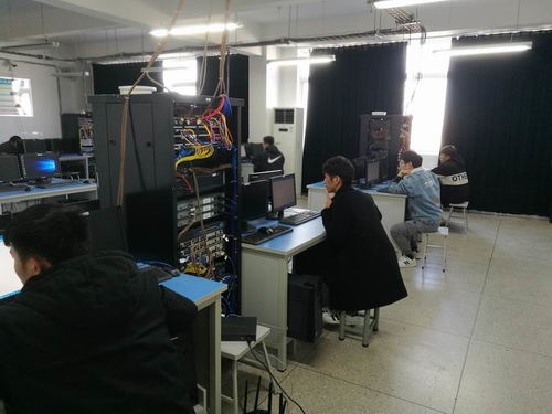 依托產業(yè)學院平臺，華為認證再結碩果 計算機工程學院24名學生通過華為HCIP-Datacom認證，夯實計算機網(wǎng)絡工程施工核心能力
